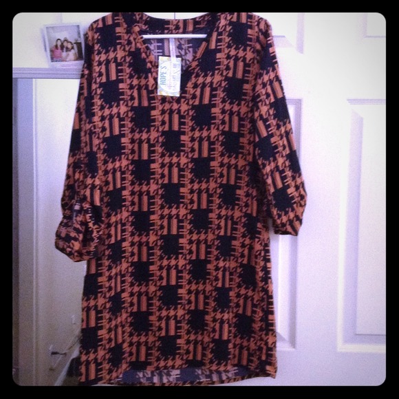 Hope's coral and navy printed shift dress-NWT