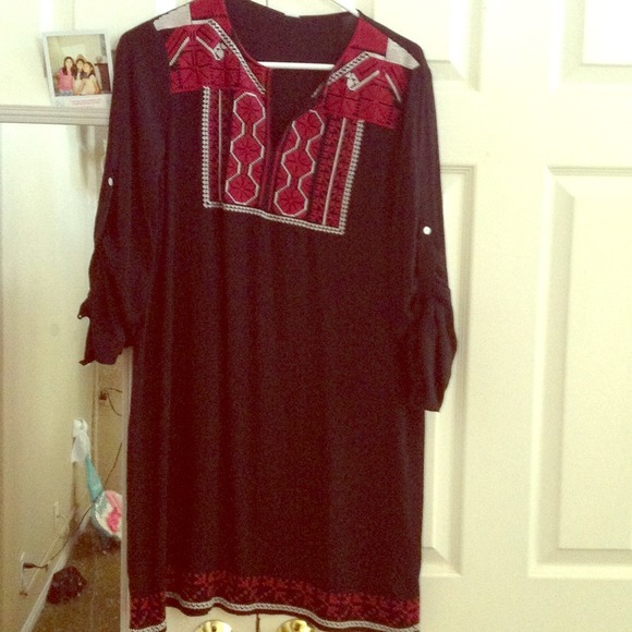 Hope's 'Lady in Charge' shift dress-NWT