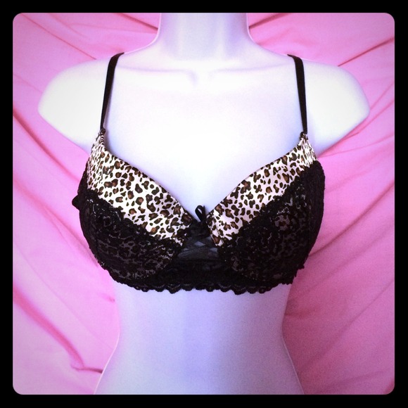 Underwire padded push-up bra Felina lingerie  36B - Picture 1 of 4