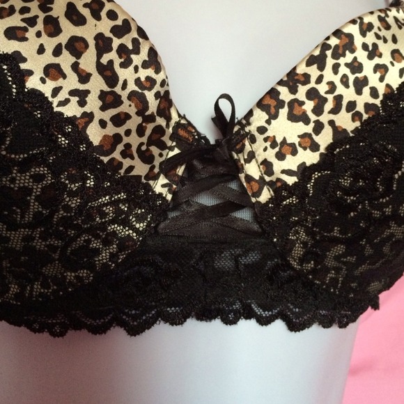 Underwire padded push-up bra Felina lingerie  36B - Picture 4 of 4