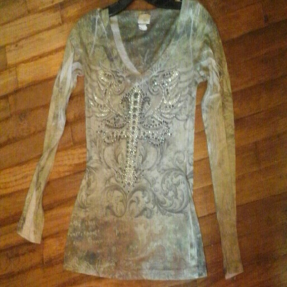 Buckle shirt daytrip