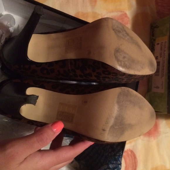 SOLD🎉 - Picture 3 of 4