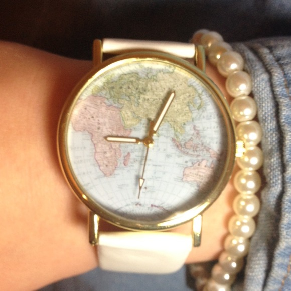 Accessories - SALE!  $18.00  NWT White Around the World Watch