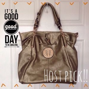 SALE!! ⬇️⬇️HP - 4/18/14 🎉Gorg & stylish tote