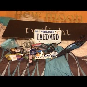 Twilight bundle for ldyinfamous89