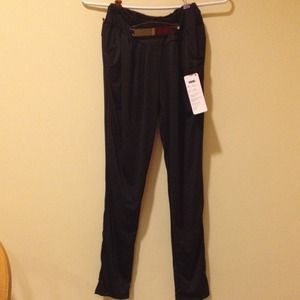 SOLD Black harem, tapered, stretchy peg pants