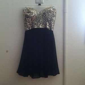 Black and Gold Sequined Formal Dress