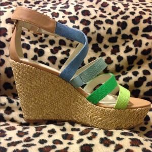 Nine West wedge sandal🌟