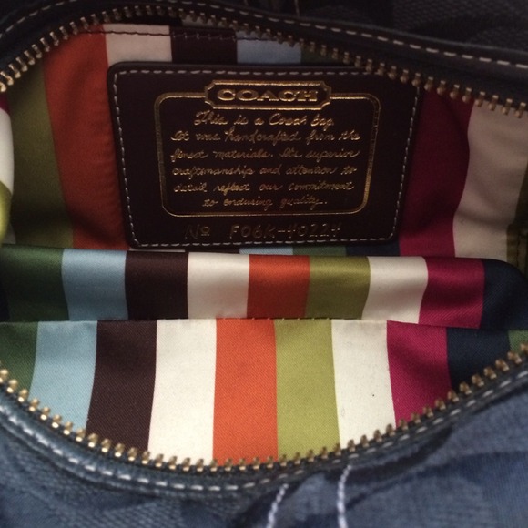 Coach Handbag - Picture 2 of 4