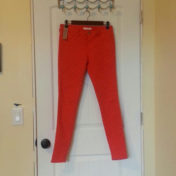 BRAND NEW RED AND WHITE POLKA-DOT SKINNIES!!