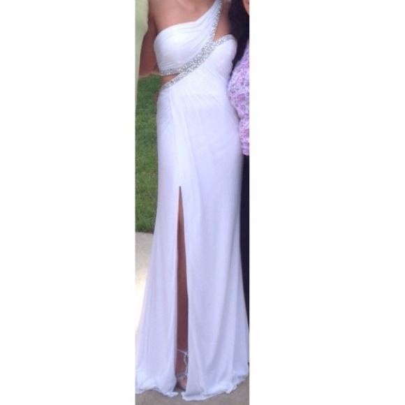 White la femme prom dress