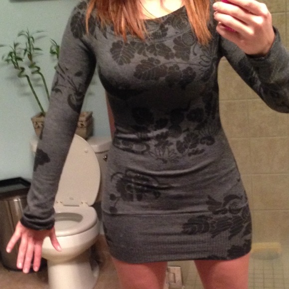 Grey And Black Dress - Picture 2 of 4