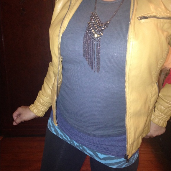 Jacket - Picture 2 of 2