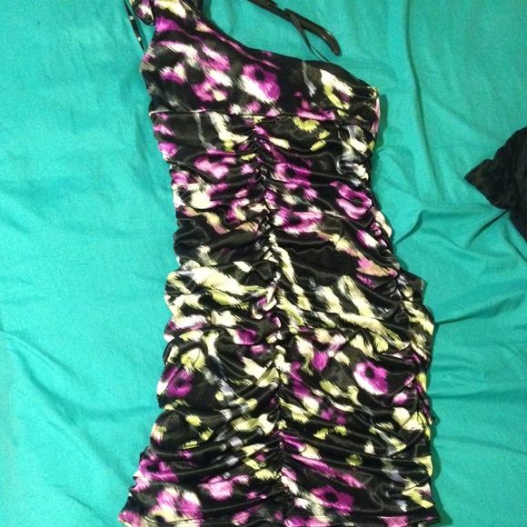 Colorful Dress - Picture 2 of 3