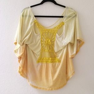 YELLOW OMBRÉ CROCHET TOP