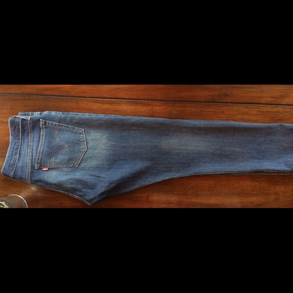 Levi's - Picture 3 of 3