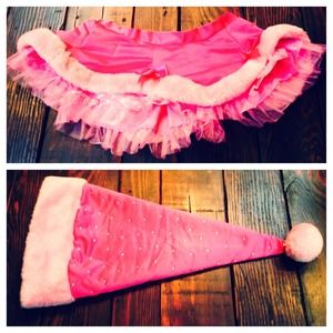 Victoria's Secret Santa's  little helper:)