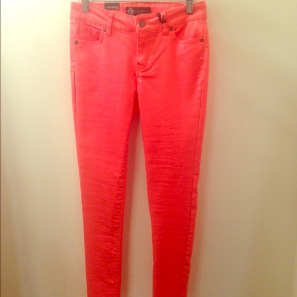 Shiny orange / reddish low rise skinny pants