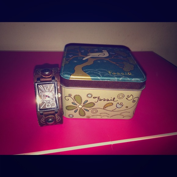 Fossil brown leather watch