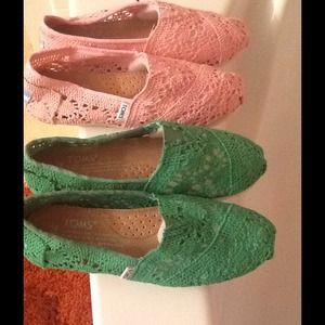 Crochet Toms