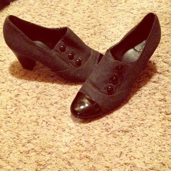 Dress Barn dress shoes