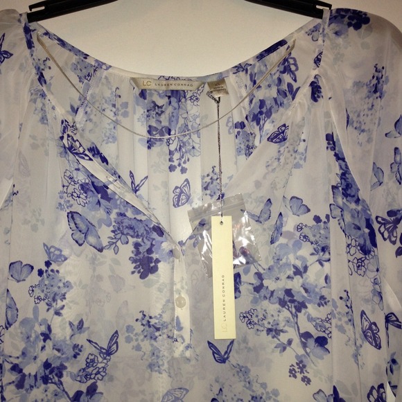Take 40% Off Lauren Conrad Sheer XS Blue & White Chiffon Blouse NWTs - Picture 2 of 5