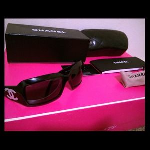 Chanel sum glasses white pearl sum glasses