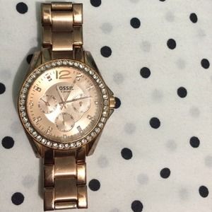 ❗️❗️REDUCED!! 😍 Fossil watch! ⌚️💎