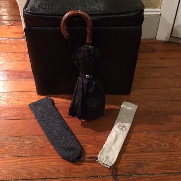 Hermes Paris Umbrella - Picture 1 of 4
