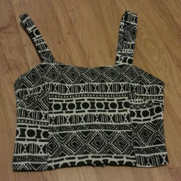**TRADED**Brandy Melville Tribal Print Crop top