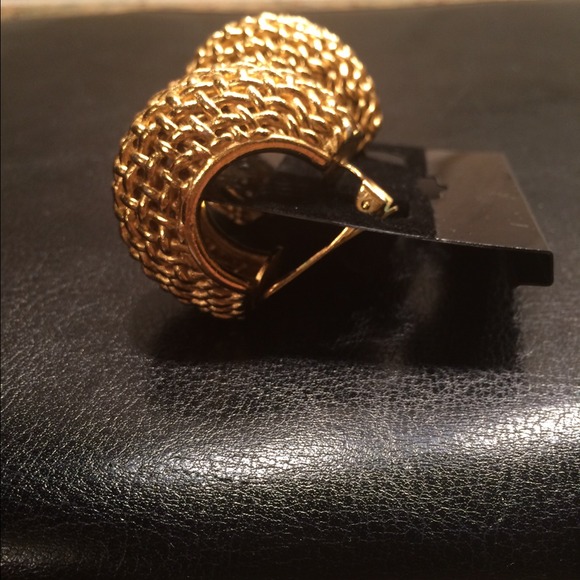 Christian Dior authentic gold tune earrings - Picture 2 of 4