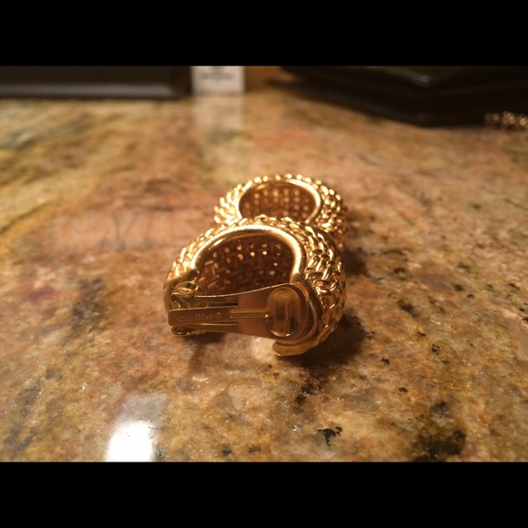 Christian Dior authentic gold tune earrings - Picture 3 of 4