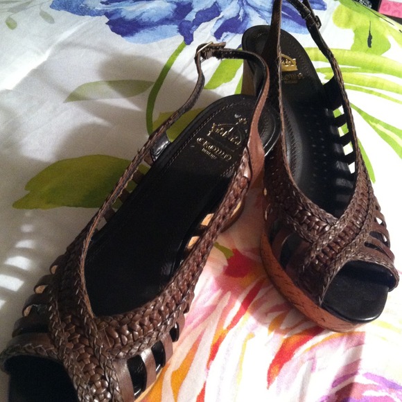New Brown Wedge Sandals