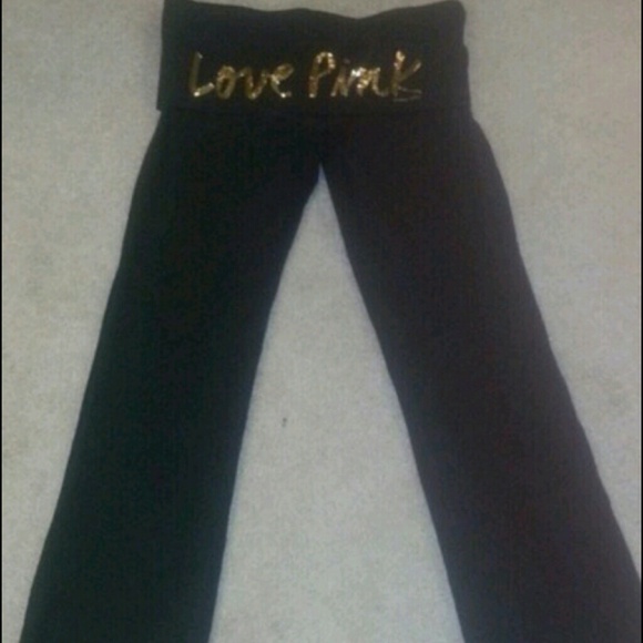 Victorias secret yoga pants.  Large PENDING
