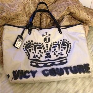 2 used JC purses. One grey one green