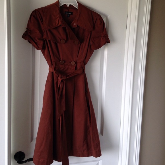 Beautiful Spring Soirée Dress! - Picture 2 of 3