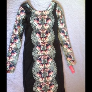 Floral print fitted dress