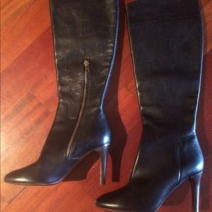 Brand new BURBERRY tall black leather boot