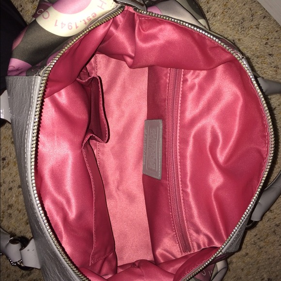 Brand new coach purse SOLD - Picture 2 of 4