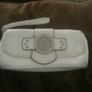 White Clutch Purse w/ Wrist Strap