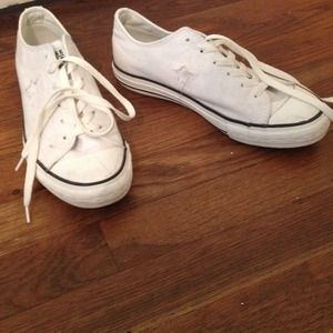 White converse, size 8.