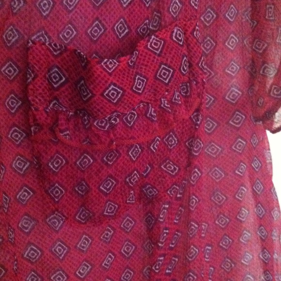 Silk fuchsia blouse - Picture 2 of 3