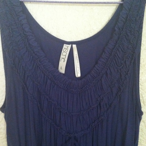 Blue ruffle tank top - Picture 2 of 3