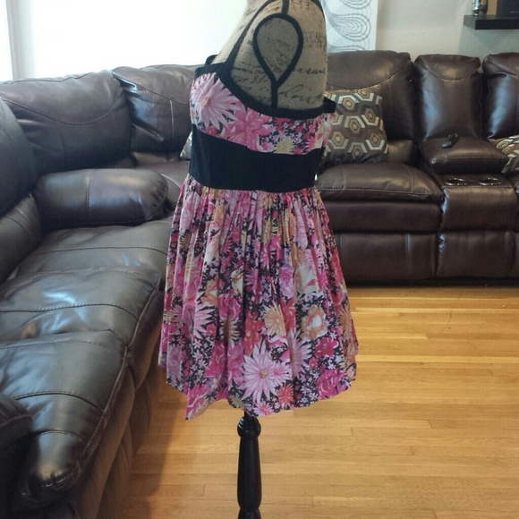 *sold in bundle*HP4/13?Jack bb dakota Floral dress - Picture 4 of 4