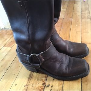 Frye Harness 12r boots