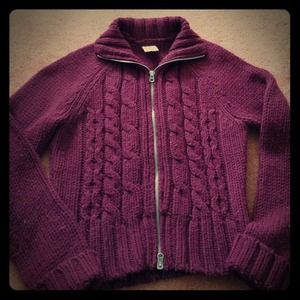⭐️Reduced⭐️Abercrombie Cable Knit FrontZip Sweater
