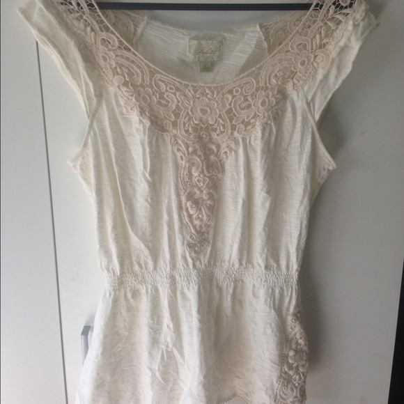 Cream and crotchet top