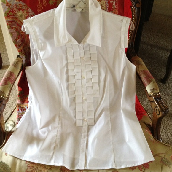 Doncaster white blouse