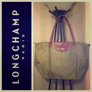 🎀HP 4/17/14🎀Olive Green Longchamp