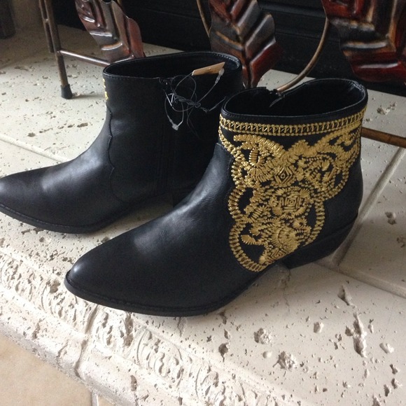 Forever 21 Booties